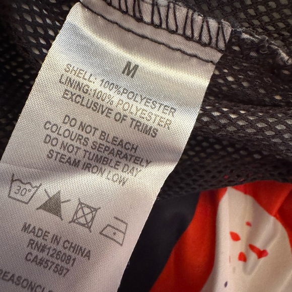 Reason logo Sailor Bear Half-Zip Anorak nwot
Sz M - Picture 5 of 11